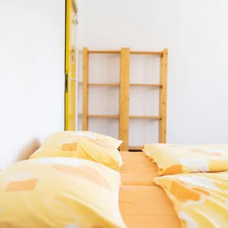 Hostel Idrija Vandrerhjem *