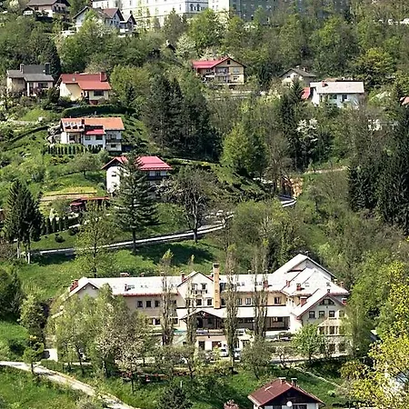 Hostel Idrija