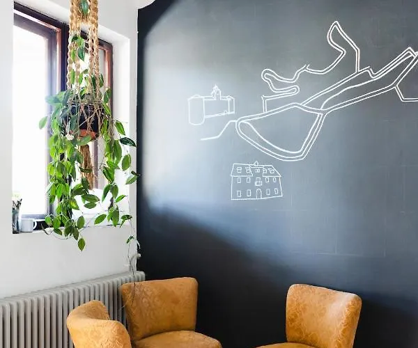 Hostel Idrija Auberge de jeunesse *